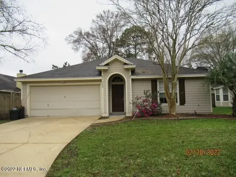 7244 Longhorn Circle N Jacksonville FL 32244