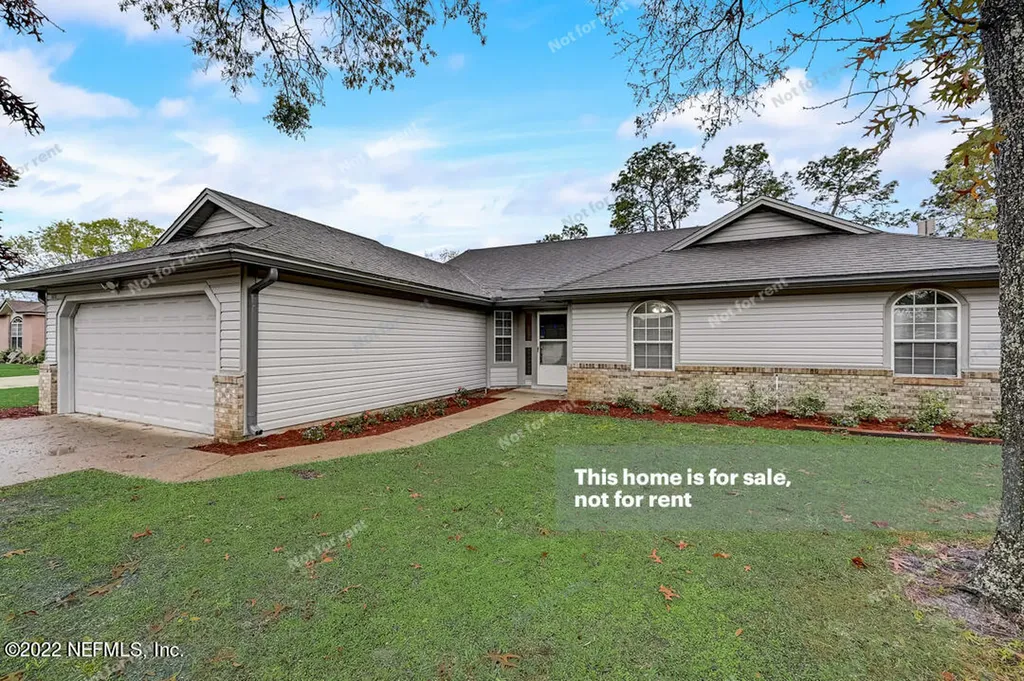 8818 Ivymill Place N Jacksonville FL 32244