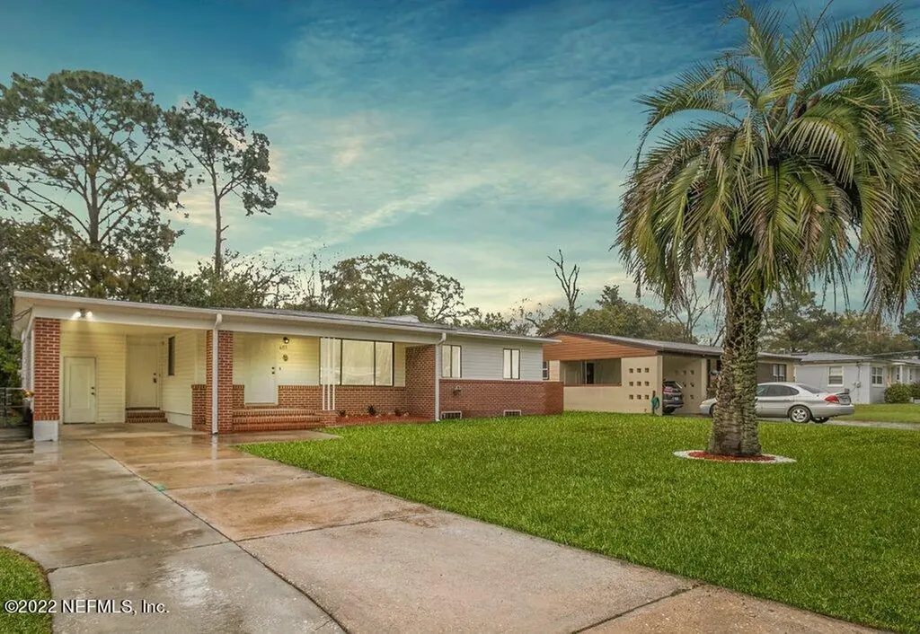6153 Autlan Drive Jacksonville FL 32210
