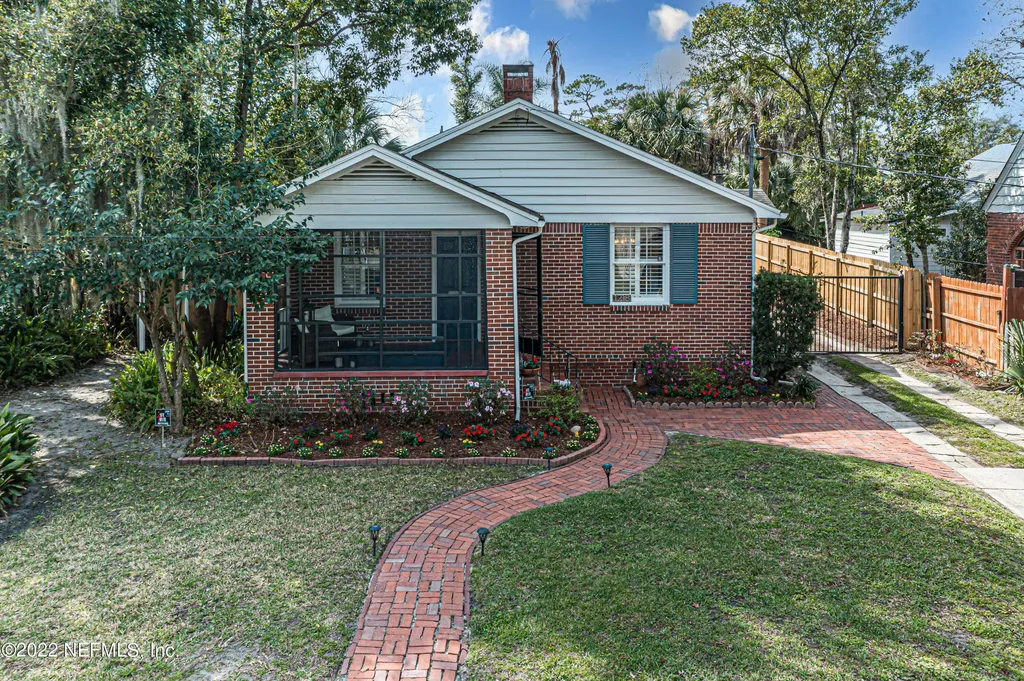 1218 Willow Branch Avenue Jacksonville FL 32205