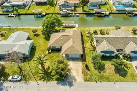 12 Coral Reef Court S Palm Coast FL 32137