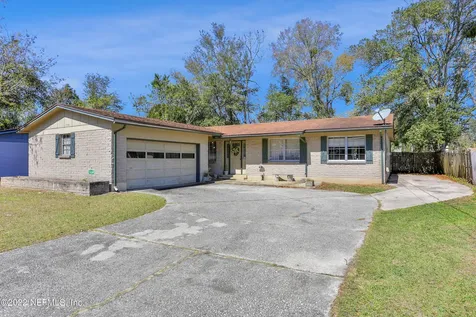 7739 Pinnacle Drive Jacksonville FL 32221