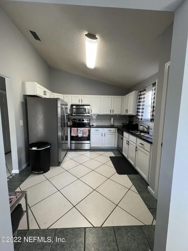 7231 Fireside Drive Jacksonville FL 32210