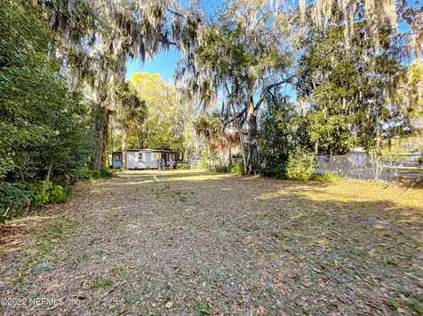 429 Crestwood Street Jacksonville FL 32208