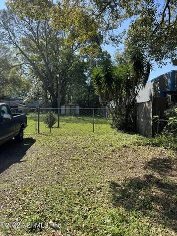 8602 Eaton Avenue Jacksonville FL 32211
