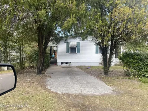 1606 L Engle Street Jacksonville FL 32209