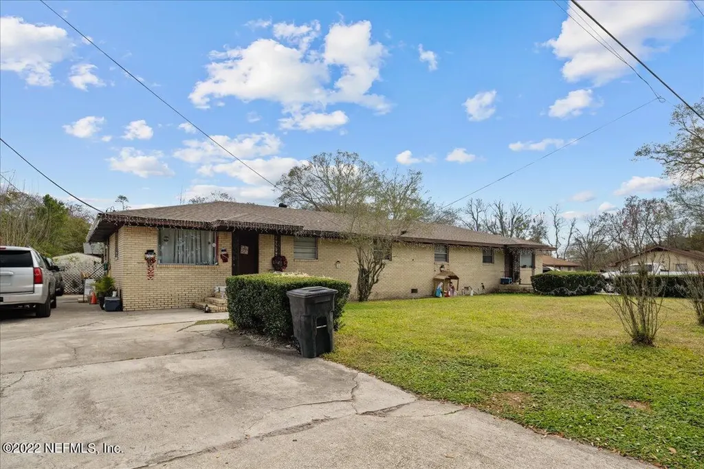 755 Ernona Street Jacksonville FL 32205