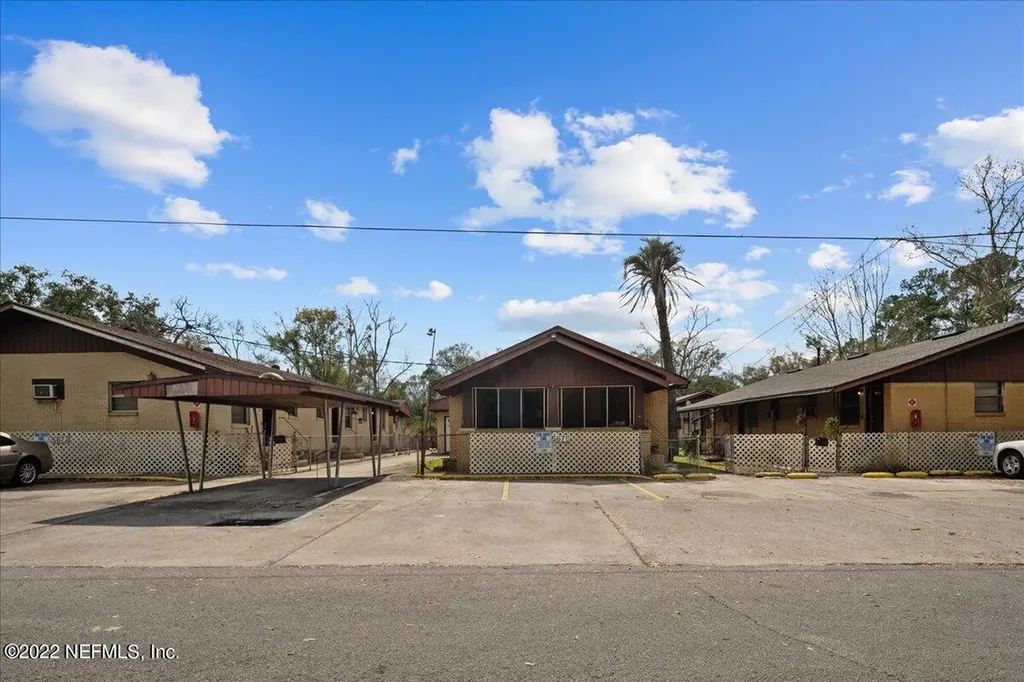 5680 Akra Avenue Jacksonville FL 32205