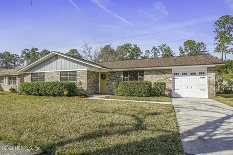 4041 Lazy Hollow Lane N Jacksonville FL 32257