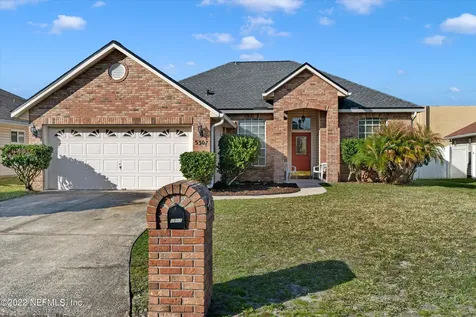 5307 Chestnut Lake Drive Jacksonville FL 32258