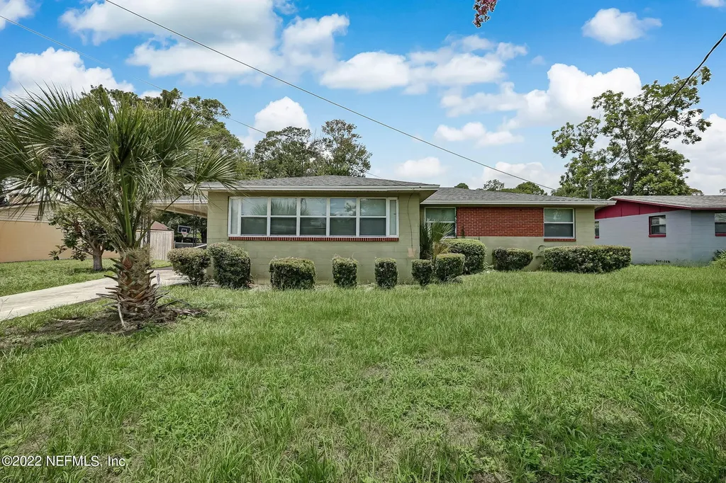 2217 Burgoyne Drive Jacksonville FL 32208