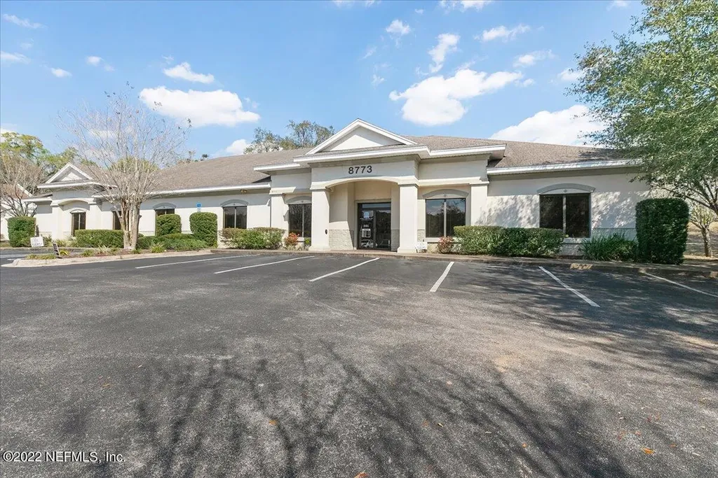 8773 Perimeter Park Court Jacksonville FL 32216