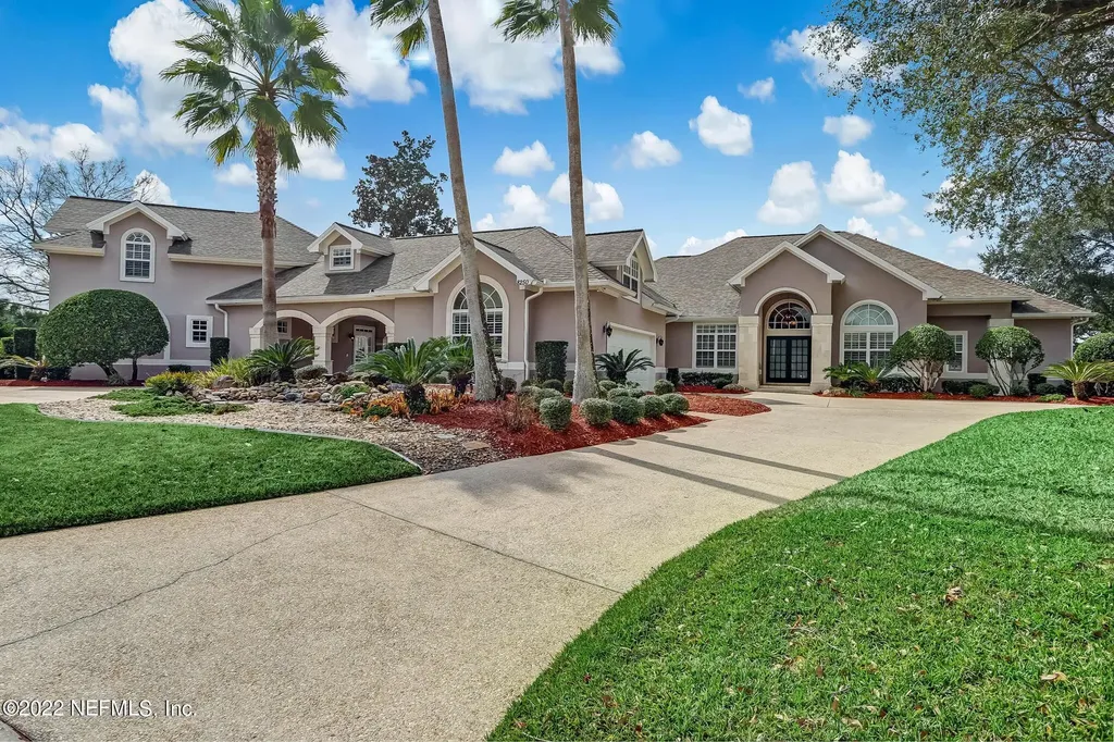 8250 Chelsea Lake Place Jacksonville FL 32256