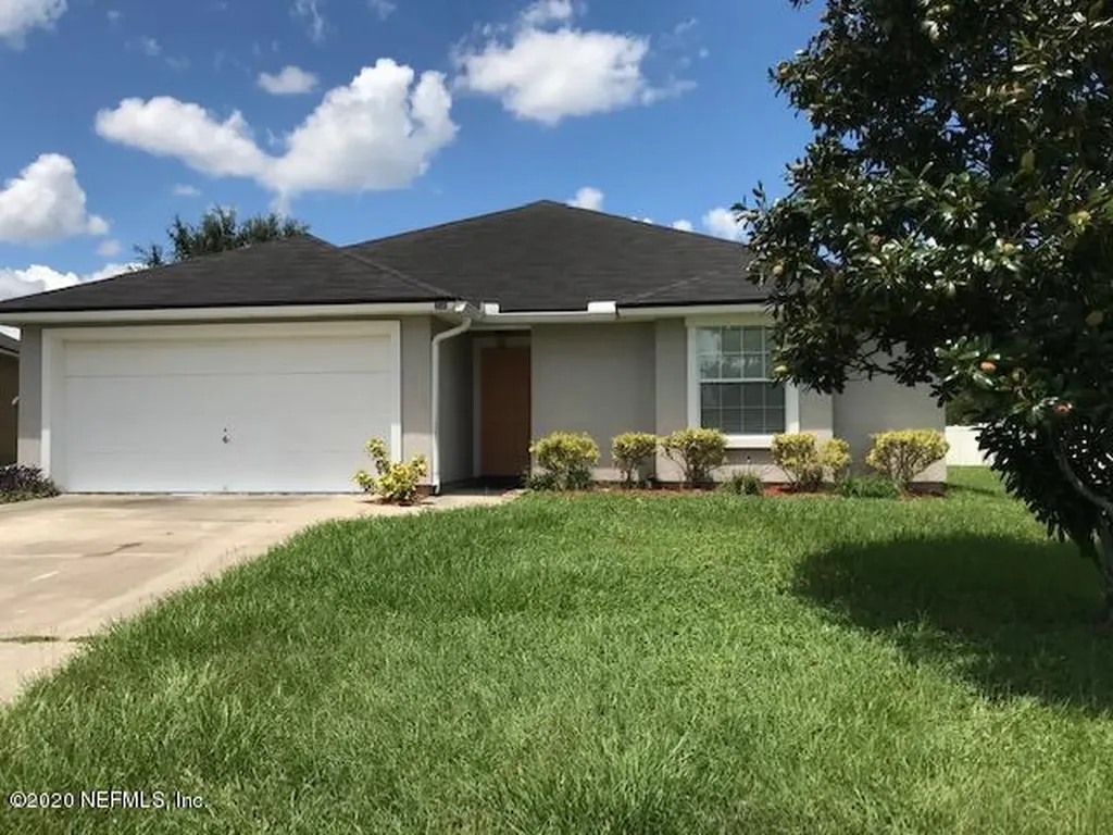2680 Creek Ridge Drive Green Cove Springs FL 32043