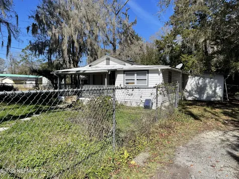 621 W Pratt Street Starke FL 32091