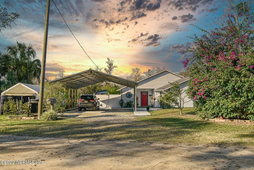 124 Ridgeline Avenue Satsuma FL 32189