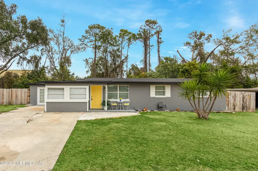 7077 Sonora Drive N Jacksonville FL 32244