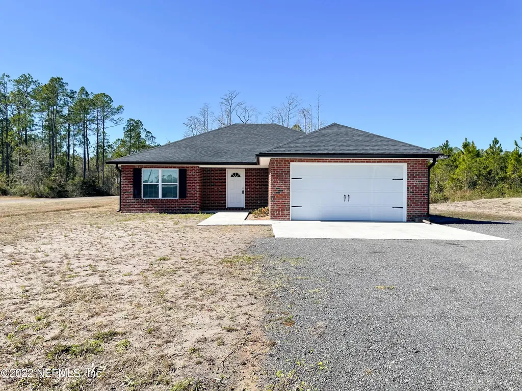 27494 Kentucky Street Hilliard FL 32046