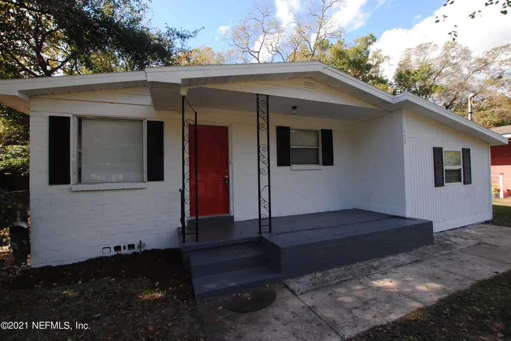 4438 Melvin Circle W Jacksonville FL 32210