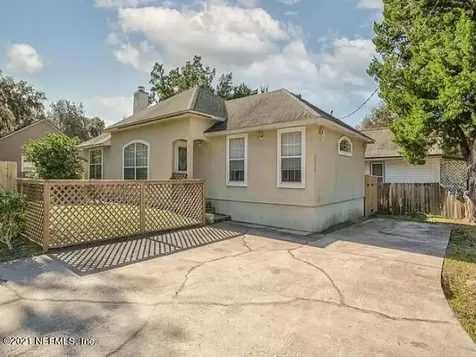 3376 State Road 207 Elkton FL 32033