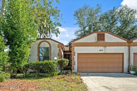 7819 Fawn Valley Lane Jacksonville FL 32256