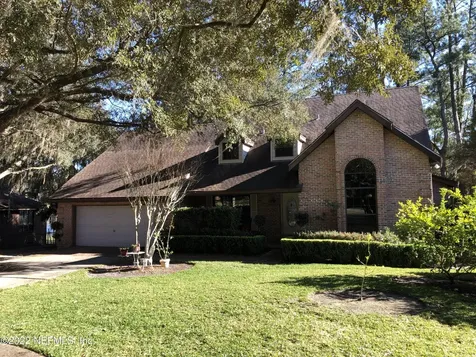 969 Lake Asbury Drive Green Cove Springs FL 32043