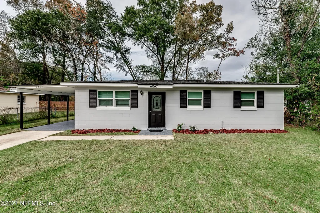 6867 Miss Muffet Lane N Jacksonville FL 32210