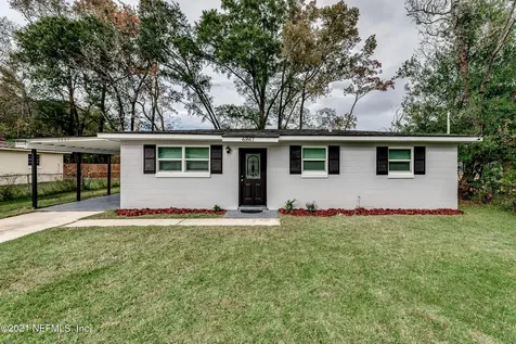 6867 Miss Muffet Lane N Jacksonville FL 32210