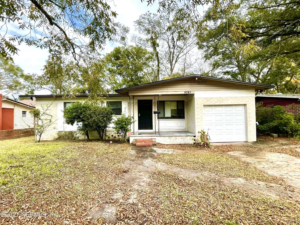5041 Lincoln Circle N Jacksonville FL 32209