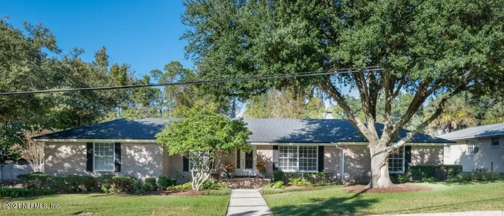 1117 Vale Orchard Lane Jacksonville FL 32207
