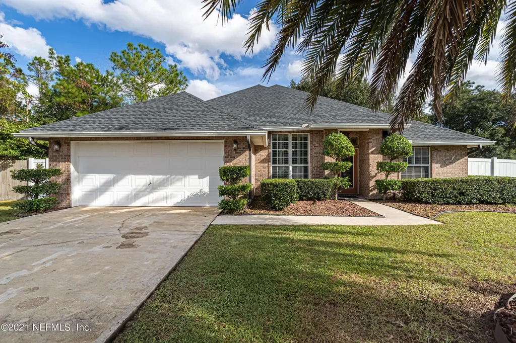 8738 Edgebrook Court Jacksonville FL 32244