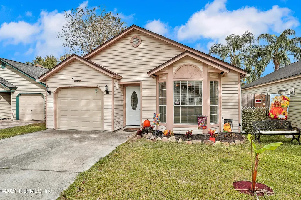 1871 Manitoba Court S Middleburg FL 32068