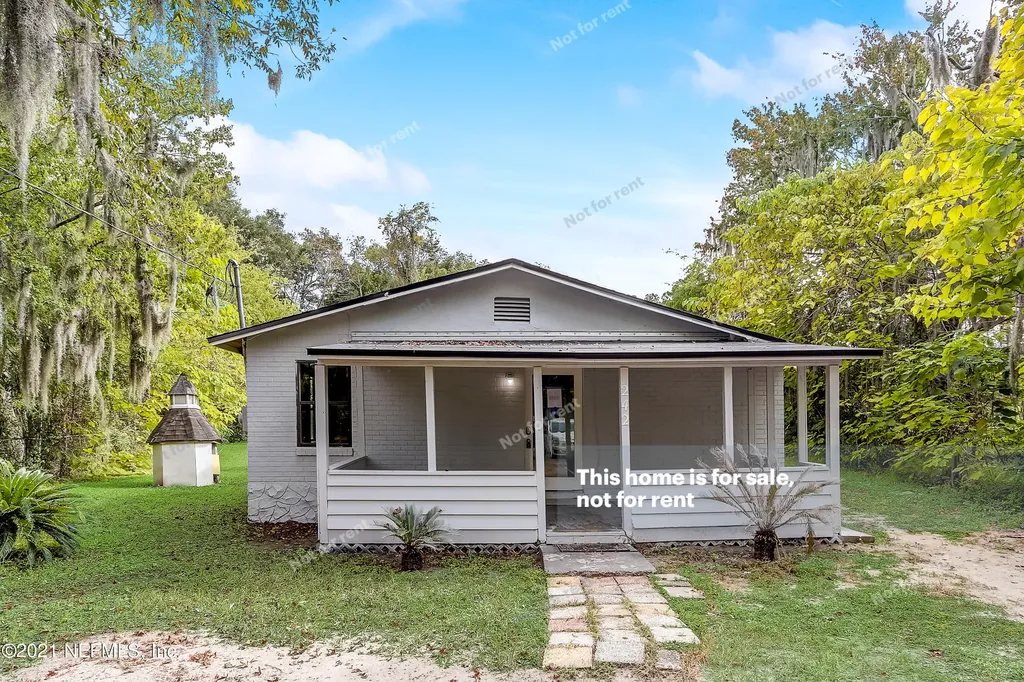 242 Holly Court Jacksonville FL 32218