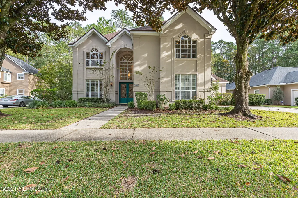 8697 Autumn Green Drive Jacksonville FL 32256