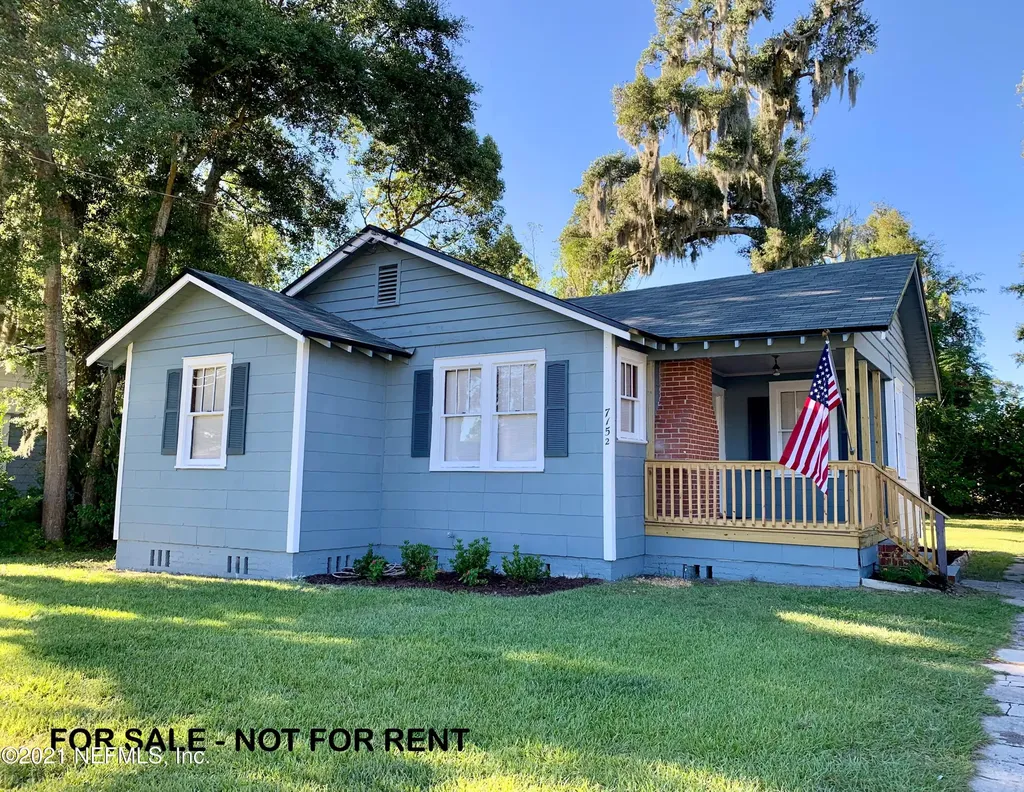 7152 Lucky Drive W Jacksonville FL 32208