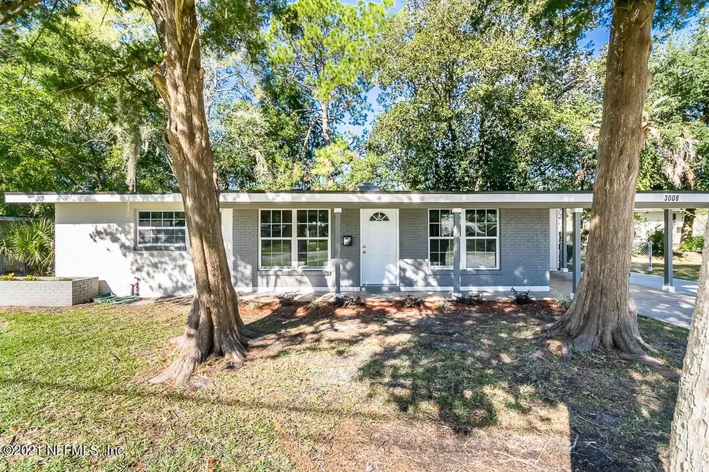 3008 Carrevero Drive W Jacksonville FL 32216