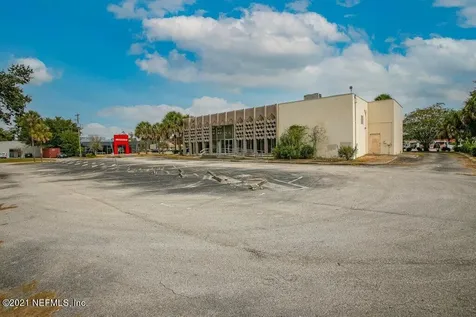 930 University Boulevard N Jacksonville FL 32211