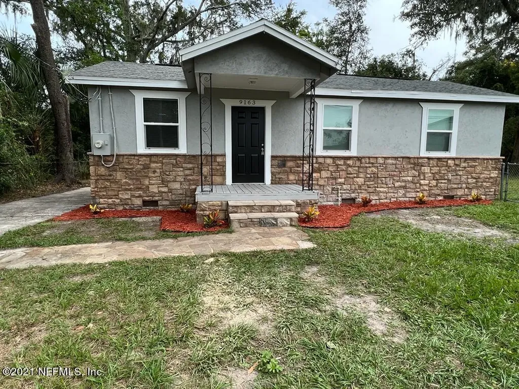 9163 Washington Avenue Jacksonville FL 32208