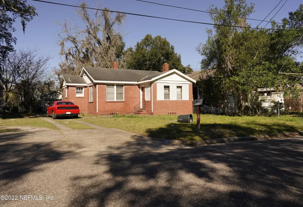 8038 Hawthorne Street Jacksonville FL 32208
