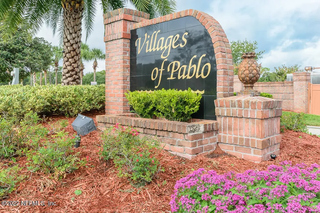 14048 Canyon Falls Drive S Jacksonville FL 32224