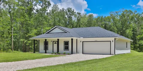 10415 Yeager Avenue Hastings FL 32145