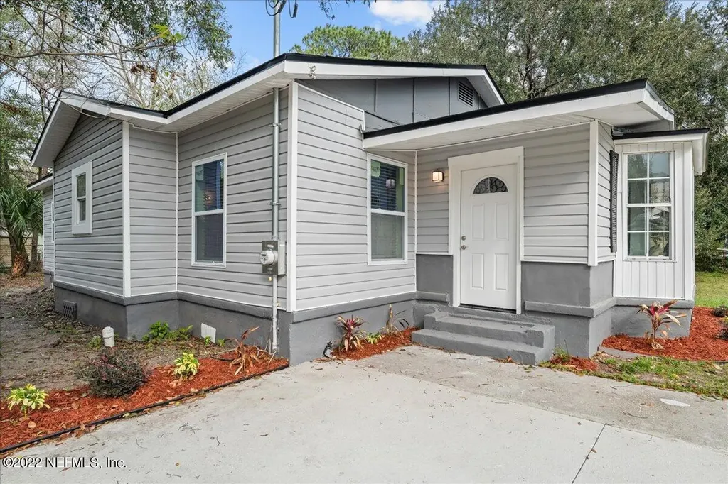 2069 W 14th Street Jacksonville FL 32209