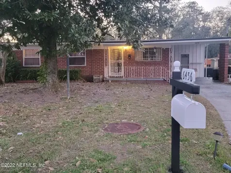 6456 Trenton Drive W Jacksonville FL 32209