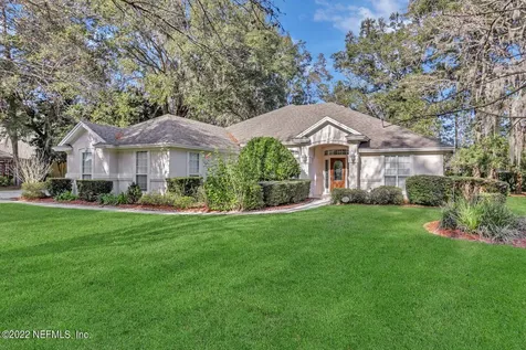1924 Colonial Drive Green Cove Springs FL 32043