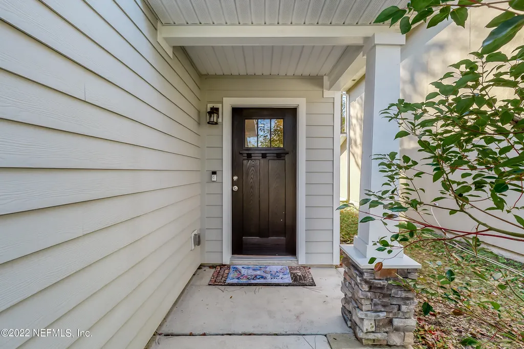 4252 Adirolf Road Jacksonville FL 32207