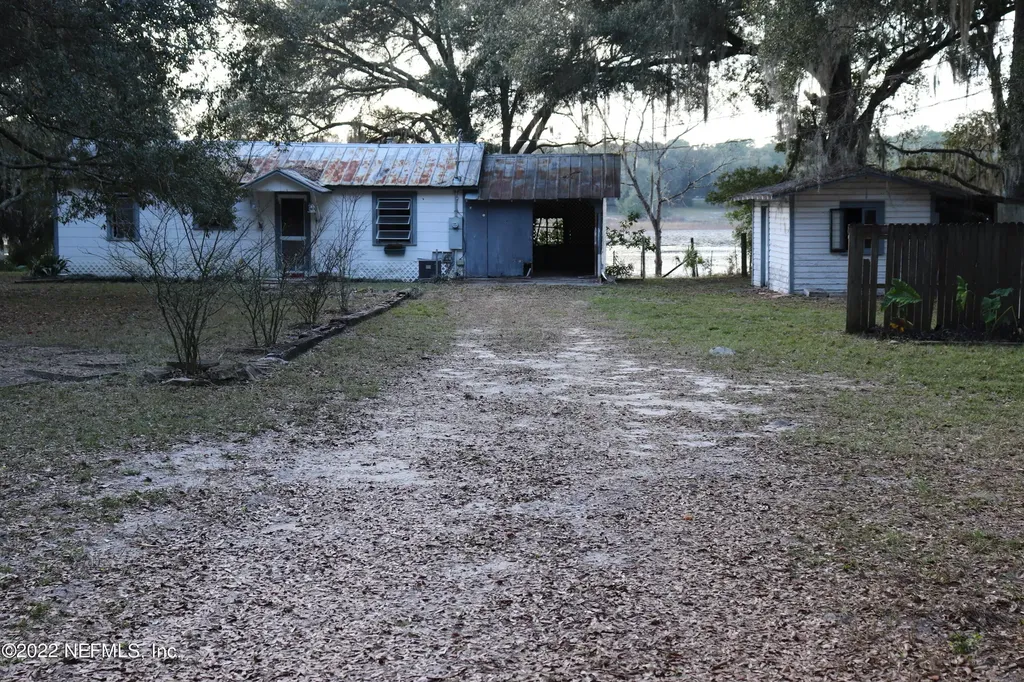 133 S Jasmine Avenue Melrose FL 32666