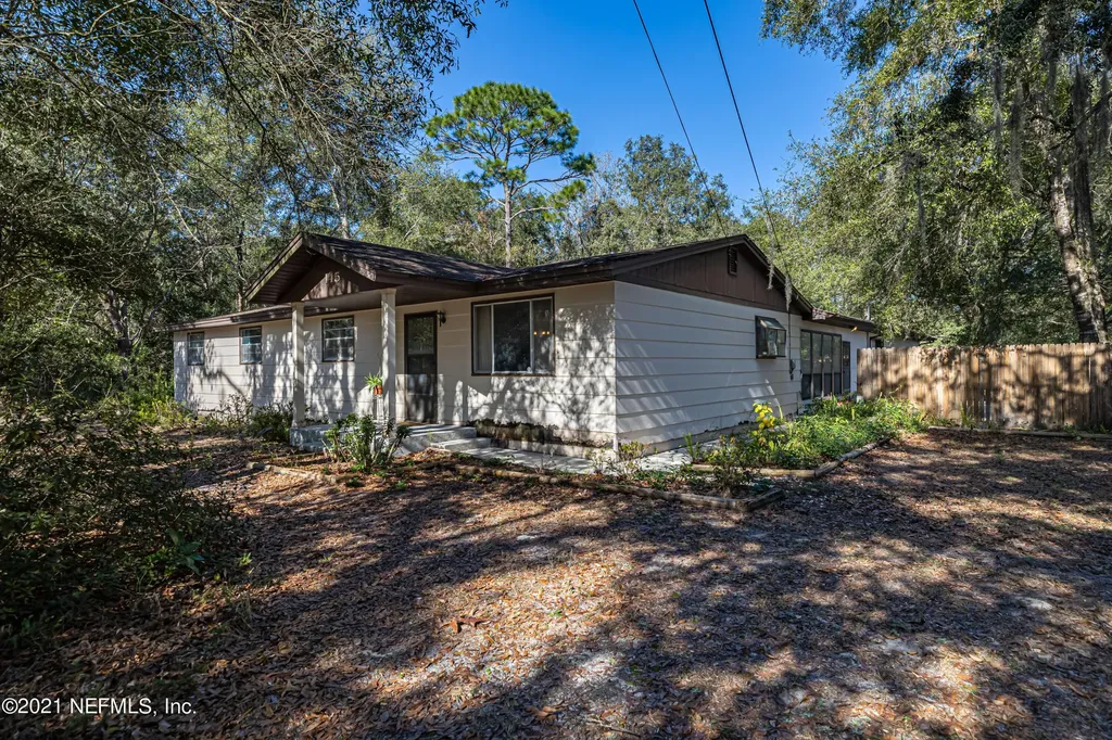 145 Branscomb Road Green Cove Springs FL 32043