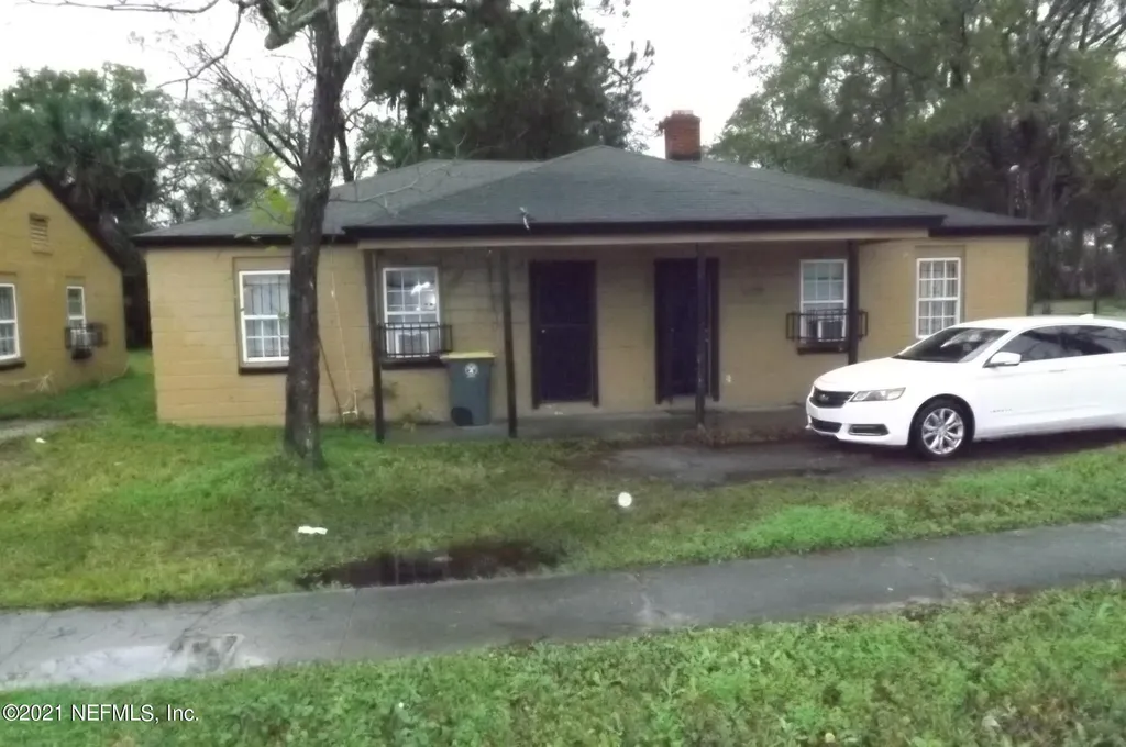 2524 Moncrief Road Jacksonville FL 32209