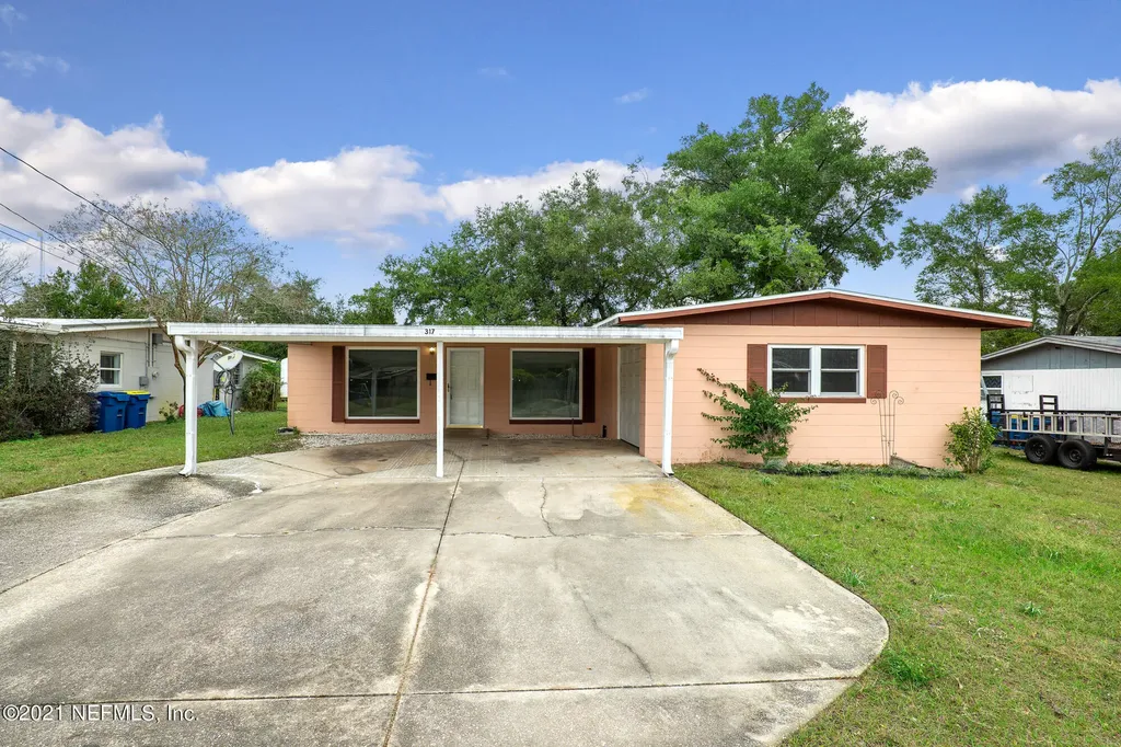 317 Renne Drive N Jacksonville FL 32218