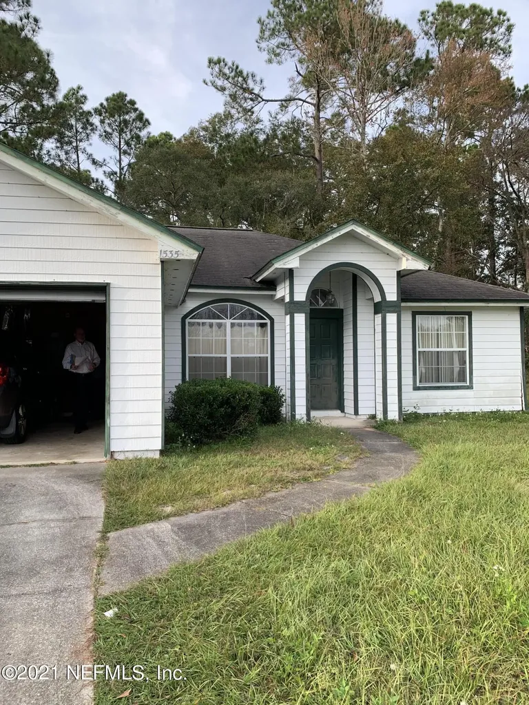 1535 Graduation Lane Middleburg FL 32068